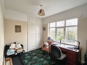 Photo 5- click for photo gallery